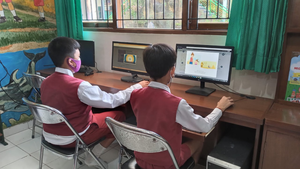 Fasilitas yang ada di perpustakaan vidyapustaka