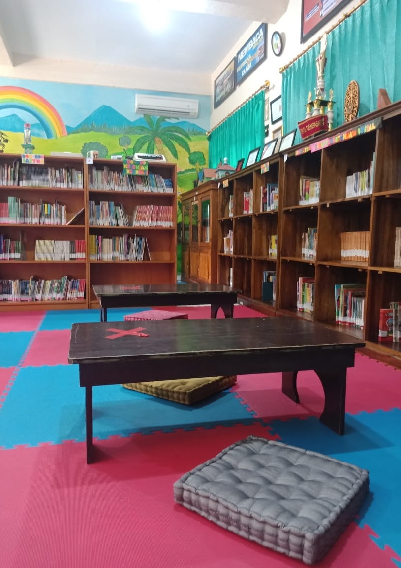 Fasilitas yang ada di perpustakaan vidyapustaka